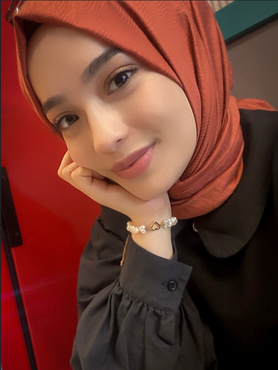 Aksüt Zeki ve Nazik Kadın Escort Bayan Alda